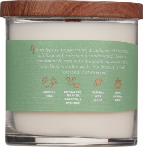 Soy scented candles with wooden wick Essential Elements!