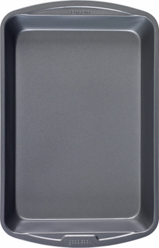 Best Buy: Cake Boss Deluxe 9 x 13 Nonstick Cake Pan Gray 59433