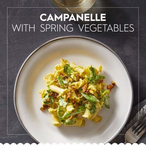 Barilla Blue Box Campanelle Non-GMO Certified & Kosher Pasta Perspective: back