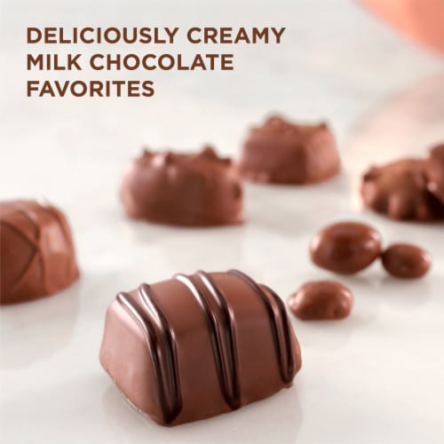 RUSSELL STOVER Christmas Milk Chocolate Assortment Gift Box Perspective: back