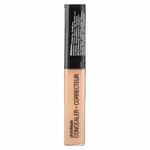 Wet N Wild Photo Focus 820 Light Honey Concealer Perspective: back