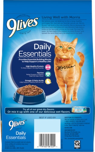 9Lives® Daily Essentials Salmon Chicken & Beef Dry Cat Food Perspective: back