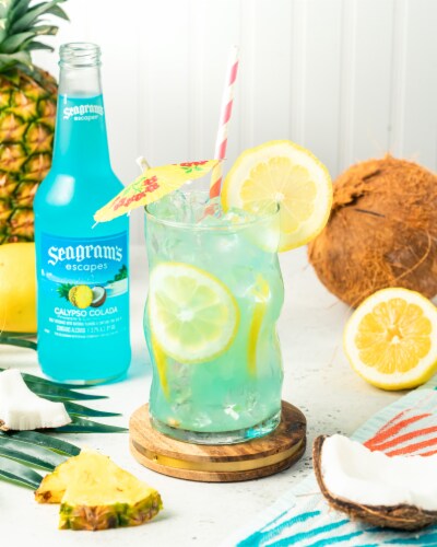 Seagram's Escapes Calypso Colada Flavored Hard Beverage Cooler Single Bottle Perspective: back