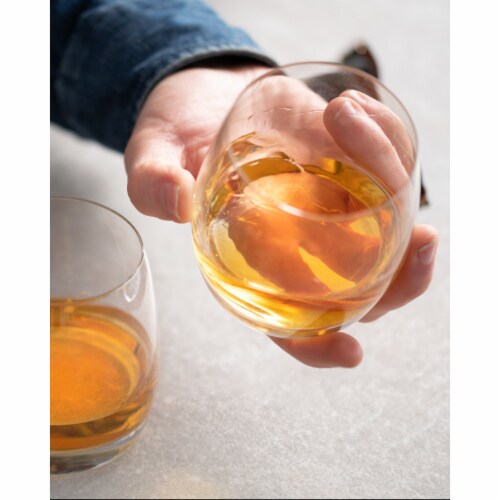 Jameson Aged 18 Years Blended Irish Whiskey Perspective: back