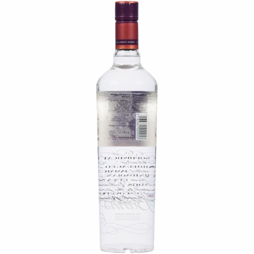 Banks 5 Island Blend Rum Perspective: back