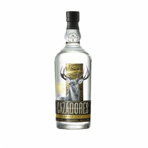 Cazadores Tequila Anejo Cristalino Perspective: back