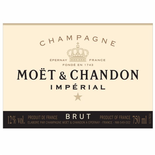 moet and chandon label