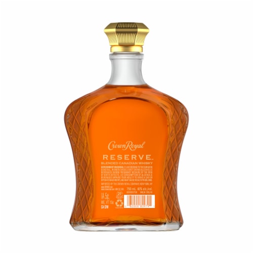 Crown Royal Whisky - Canadian Reserve 12YO Perspective: back