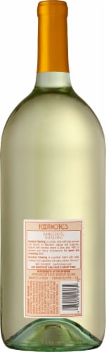 Barefoot® Cellars Riesling White Wine 1.5L Perspective: back