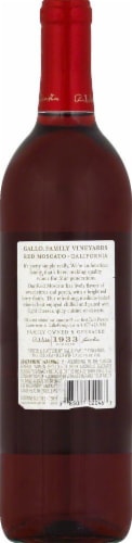 Gallo Family Vineyards Red Moscato California Wine Perspective: back