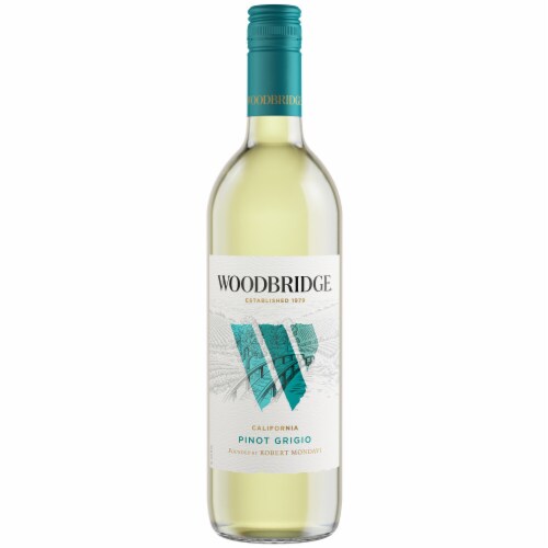 Woodbridge Pinot Grigio White Wine Perspective: back