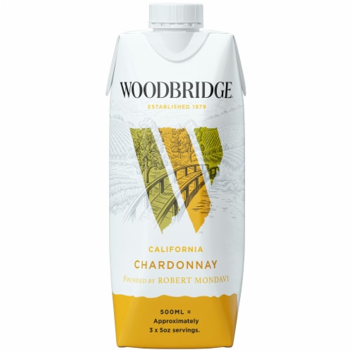 Woodbridge Chardonnay White Wine Box Perspective: back
