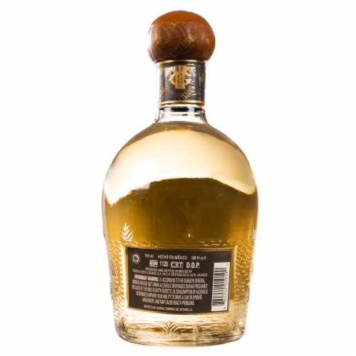 Siete Leguas Anejo Tequila Perspective: back