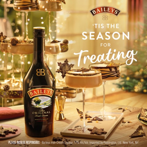 Baileys Original Irish Cream Liqueur Perspective: back