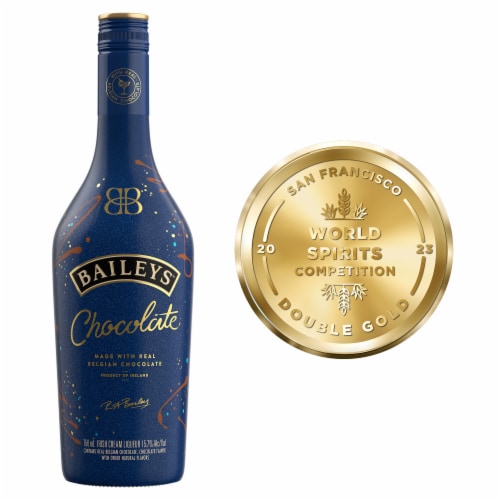 Baileys Chocolate Irish Cream Liqueur Perspective: back