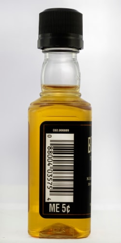 Benchmark® Old Number 8 Kentucky Straight Bourbon Whiskey Perspective: back