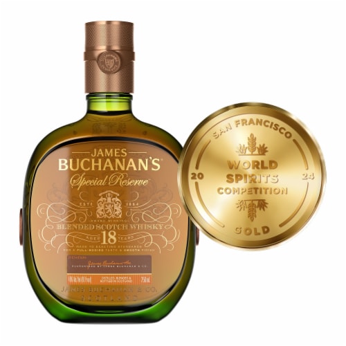 Buchanan's Special Reserve Aged 18 Years Blended Scotch Whisky Perspective: back