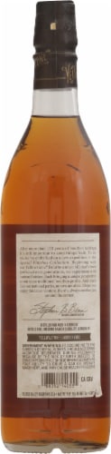 Yellowstone® Special Finishes Collection Toasted Kentucky Straight Burbon Whiskey Perspective: back