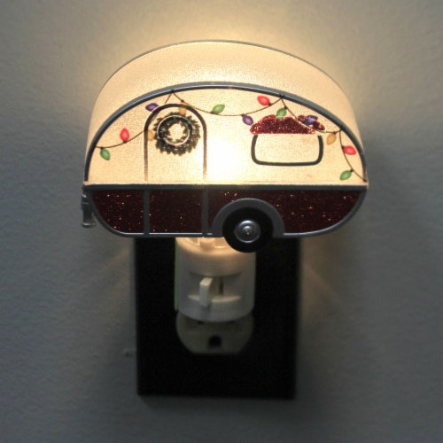Christmas TRAILER NIGHT LIGHT Plastic Electric Wreath Camper 160185 Perspective: back