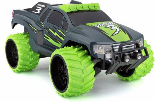 Maisto Off-Road Vudoo R/C Car Perspective: back