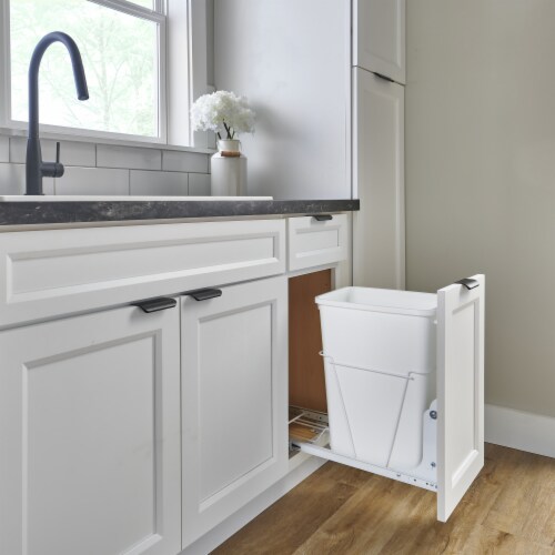 RevAShelf Single Pull Out Kitchen Trash Can 30 Qt, RV9PB S