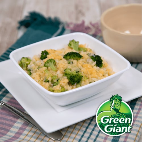 Green Giant Simply Steam Lightly Sauced Cheesy Riced Cauliflower Perspective: back