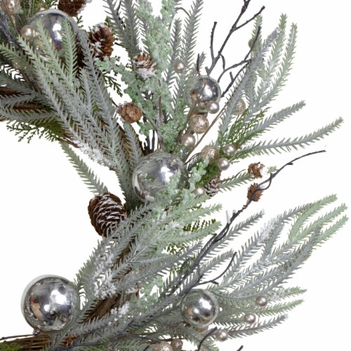 Northlight 28 Artificial Pine Frosted Christmas Wreath with Silver Berries-Unlit Perspective: back