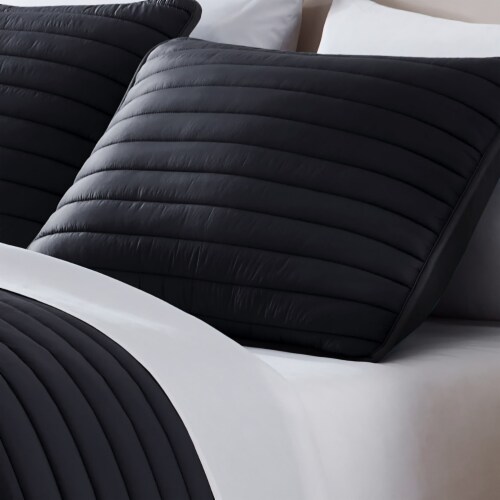 Cabe 2 Piece Twin Comforter Set, Polyester Puffer Channel Quilted, Black- Saltoro Sherpi Perspective: back