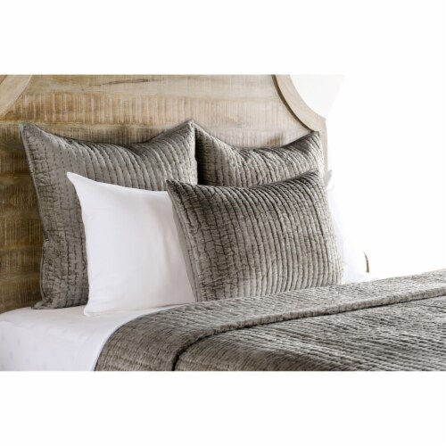 Lipa 92 x 96 Handmade Queen Quilt, Polyfill, Cotton Binding, Dessert Brown- Saltoro Sherpi Perspective: back