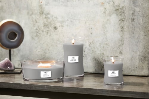 WoodWick® Jar Candle Lavender & Cedar Perspective: back