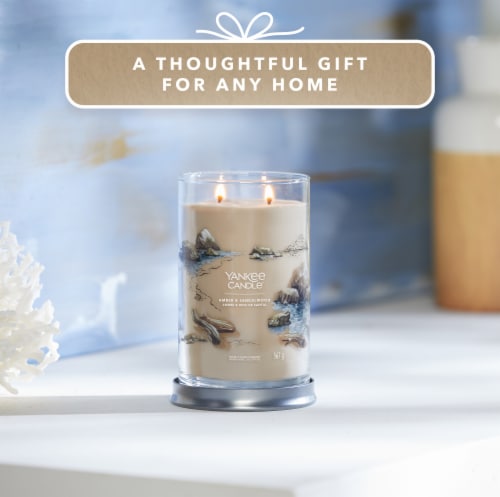 Yankee Candle® Jar Candle Amber & Sandlewood Perspective: back