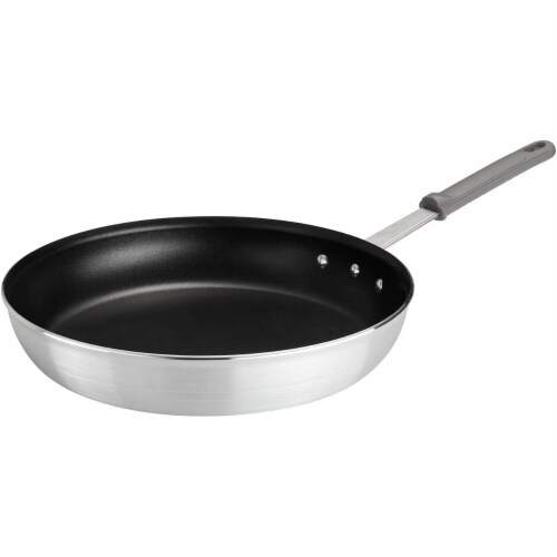Member's Mark 14 Nonstick Restaurant Fry Pan Perspective: back