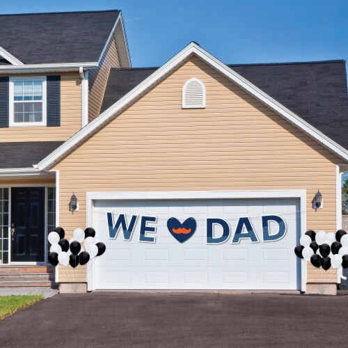 Big Dot of Happiness Happy Father's Day Party Decor - We Love Dad Outdoor Letter Banner Perspective: back