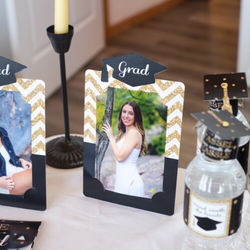 Big Dot of Happiness Tassel Worth The Hassle Gold Party 4x6 Display