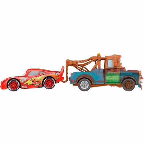 Disney Pixar Cars 3, Mater & Lightning McQueen 2-Pack, 1:55 Scale Die-Cast Perspective: back