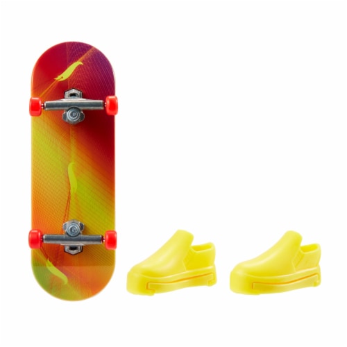 Mattel Hot Wheel® Color Wave Fingerboard Perspective: back