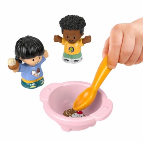 Fisher-Price Fisher-Price Little People Birthday Set Perspective: back