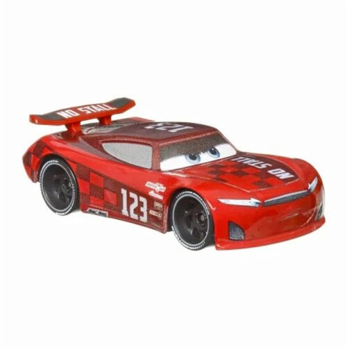 Disney Cars Toys and Pixar Cars 3, Mater & Lightning McQueen 2-Pack, 1:55  Scale Die-Cast Fan Favorite Character Vehicles for Racing and Storytelling