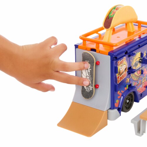 Mattel Hot Wheels Skate Taco Truck Play Case Perspective: back