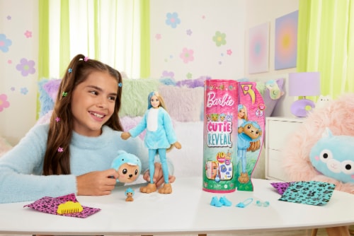 Barbie® Doll Cutie Reveal™ Perspective: back