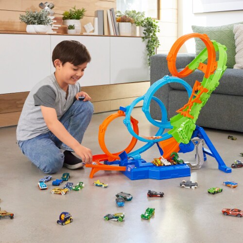 Mattel Hot Wheels 4-Loop Crash-Out Track Set Perspective: back