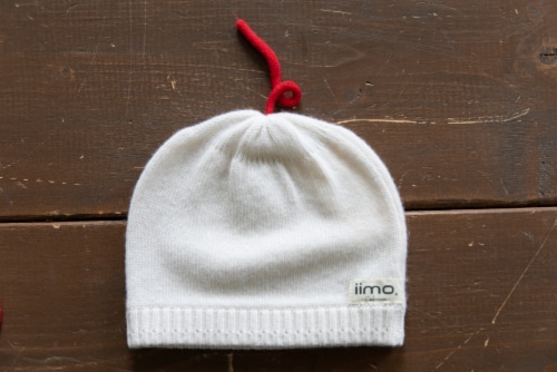 iimo Cashmere Collection (Limited Edition) Hat - White Perspective: back
