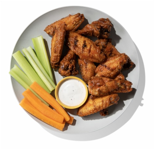 Home Chef Cold Frank's Buffalo Bone-In Chicken Wings Perspective: back