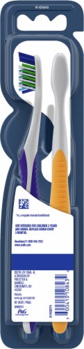 Oral-B® Max Clean Medium Toothbrushes Perspective: back