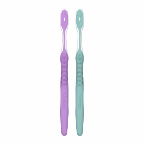 Oral-B Vivid Whitening Manual Toothbrush Perspective: back