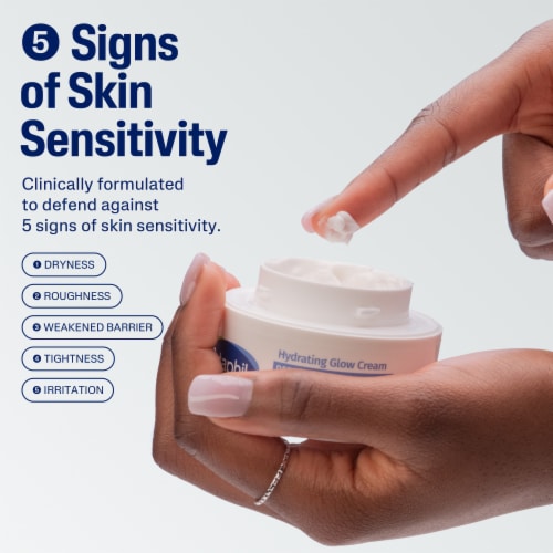 Cetaphil® Deep Hydration Healthy Glow Daily Cream Perspective: back