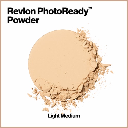 Revlon PhotoReady Light Medium Powder Perspective: back