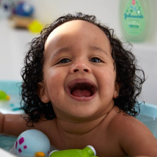 Johnson's Paraben Free No More Tangles Kids Shampoo Perspective: back