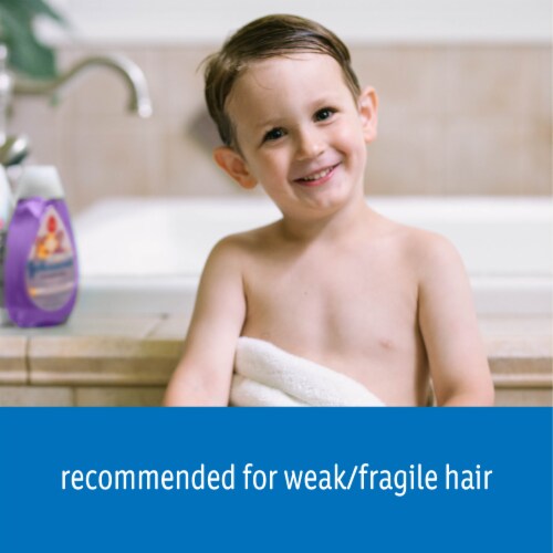 Johnson's Strengthening Tear-Free Kids' Shampoo Perspective: back
