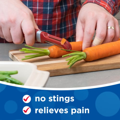 BAND-AID Brand Pain Relieving Antiseptic Cleansing Spray Perspective: back